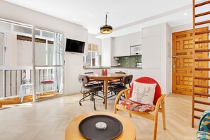 Dining - Casa Fandango - Pueblo Blanco (Torremolinos)