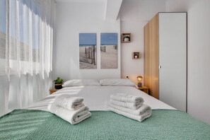 2 bedrooms, iron/ironing board, travel crib, free WiFi