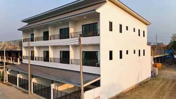 Kamar Double Deluks, pemandangan kota | Meja kerja, ruang kerja ramah laptop, dan Wi-Fi gratis