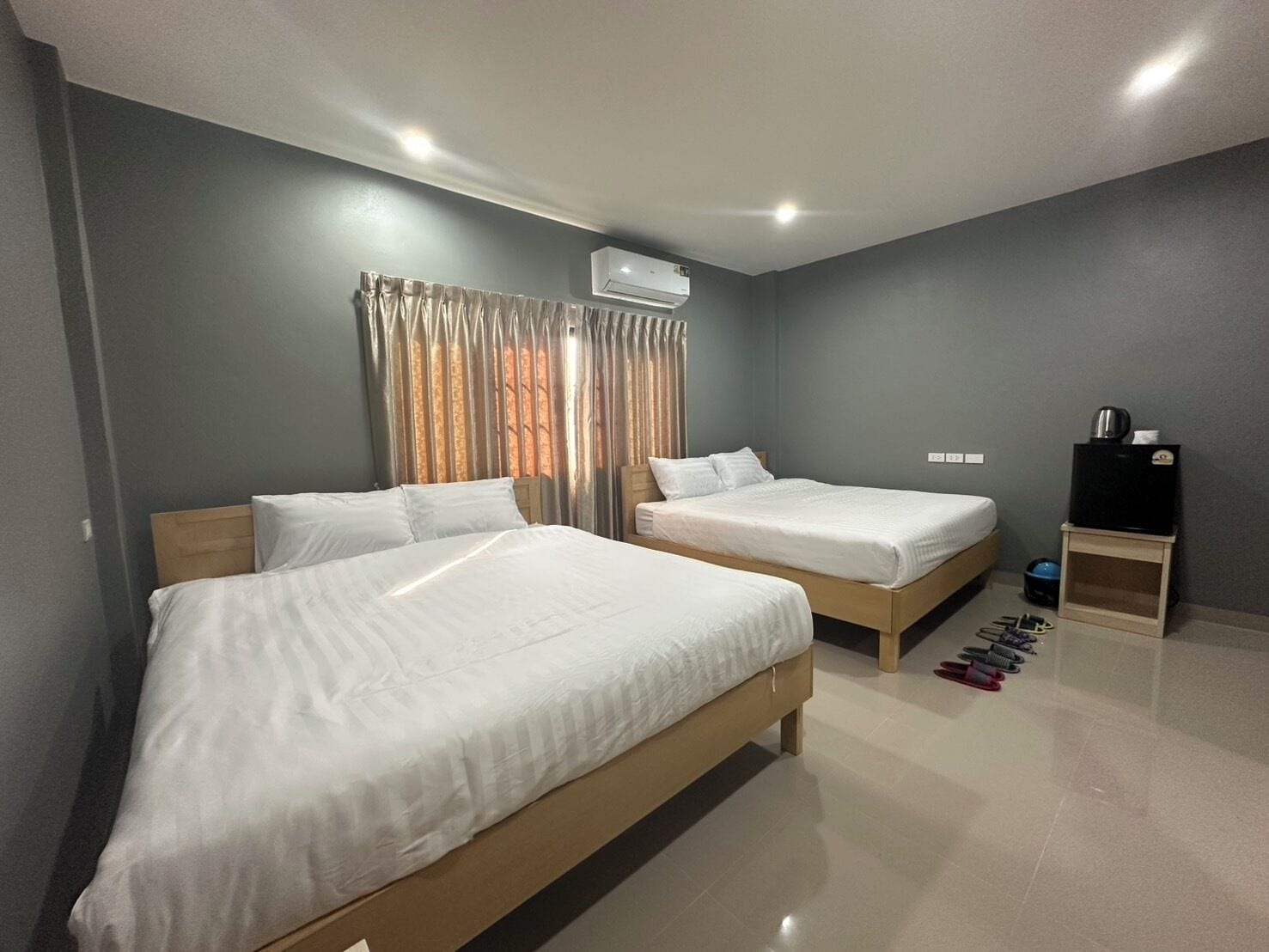 Photo - Modern House CNX