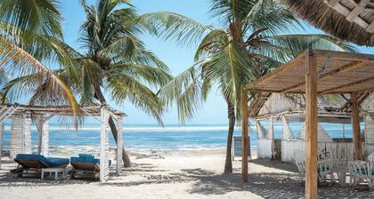 Exploreans Malaika Villas & Beach Club