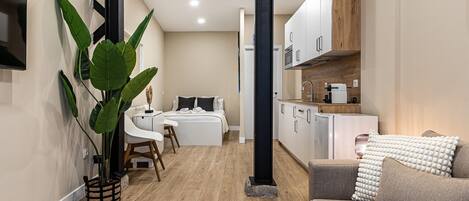 1 bedroom, iron/ironing board, free WiFi, bed sheets