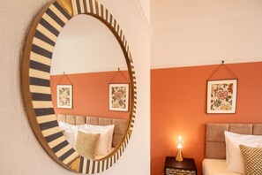 2 habitaciones, tabla de planchar con plancha y cuna de viaje 