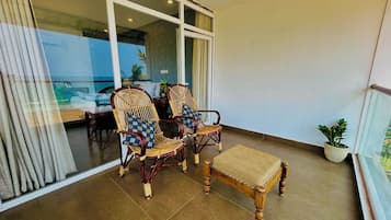 Luxury Double Room, 1 Queen Bed, Sea View