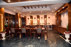 Restaurant - Kathmandu Prince Hotel (Kathmandu)