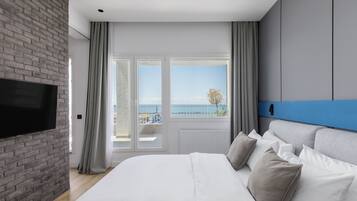 1 bedroom, premium bedding, individually decorated