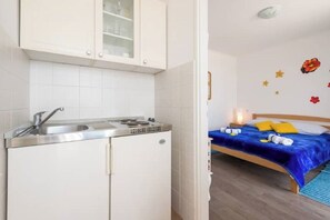 1 Schlafzimmer, WLAN, Bettwäsche