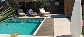 Paris Disney Sweet Retreat