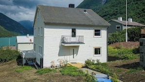 Apartment, 2 Bedrooms, Balcony | Exterior - Charming 2-bedroom Loft by Unesco Jotunheimen and Vettifossen! (Ardal)