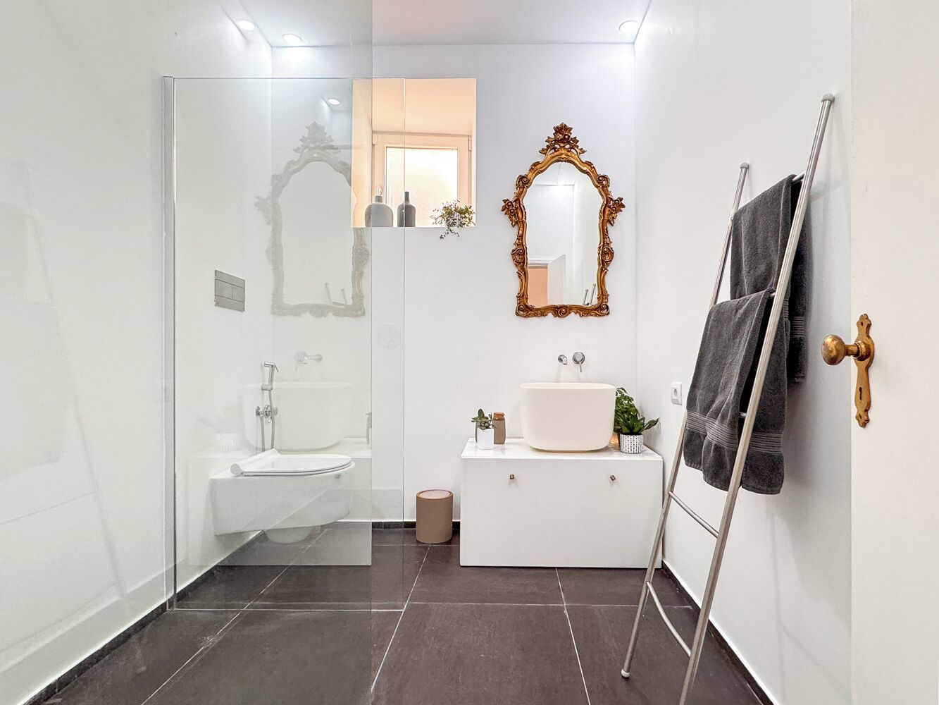 Shower, jetted tub, hair dryer, bidet