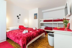1 Schlafzimmer, WLAN, Bettwäsche