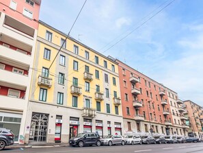 Exterior - Nice apartment for 4 guests with A/C, WIFI, TV and balcony (Milan)