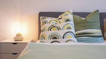 1 bedroom, travel crib, free WiFi, bed sheets