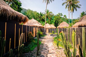 Exterior - Lombok Souls (Senggigi)