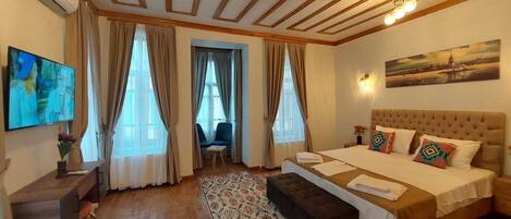 Superior kamer, 1 twee- of 2 eenpersoonsbedden | Een kluis op de kamer, geluiddichte muren, gratis wifi, beddengoed