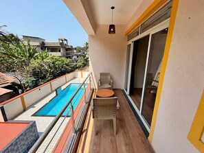 Deluxe Suite | Balcony view - Lykke Suites - 2-Min Drive to Colva Beach - By Goan Felicidade Hospitality Pvt. Ltd. (Colva)
