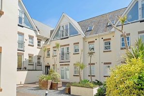 Exterior - Coastal Penthouse on the Pentire, Newquay (Newquay)