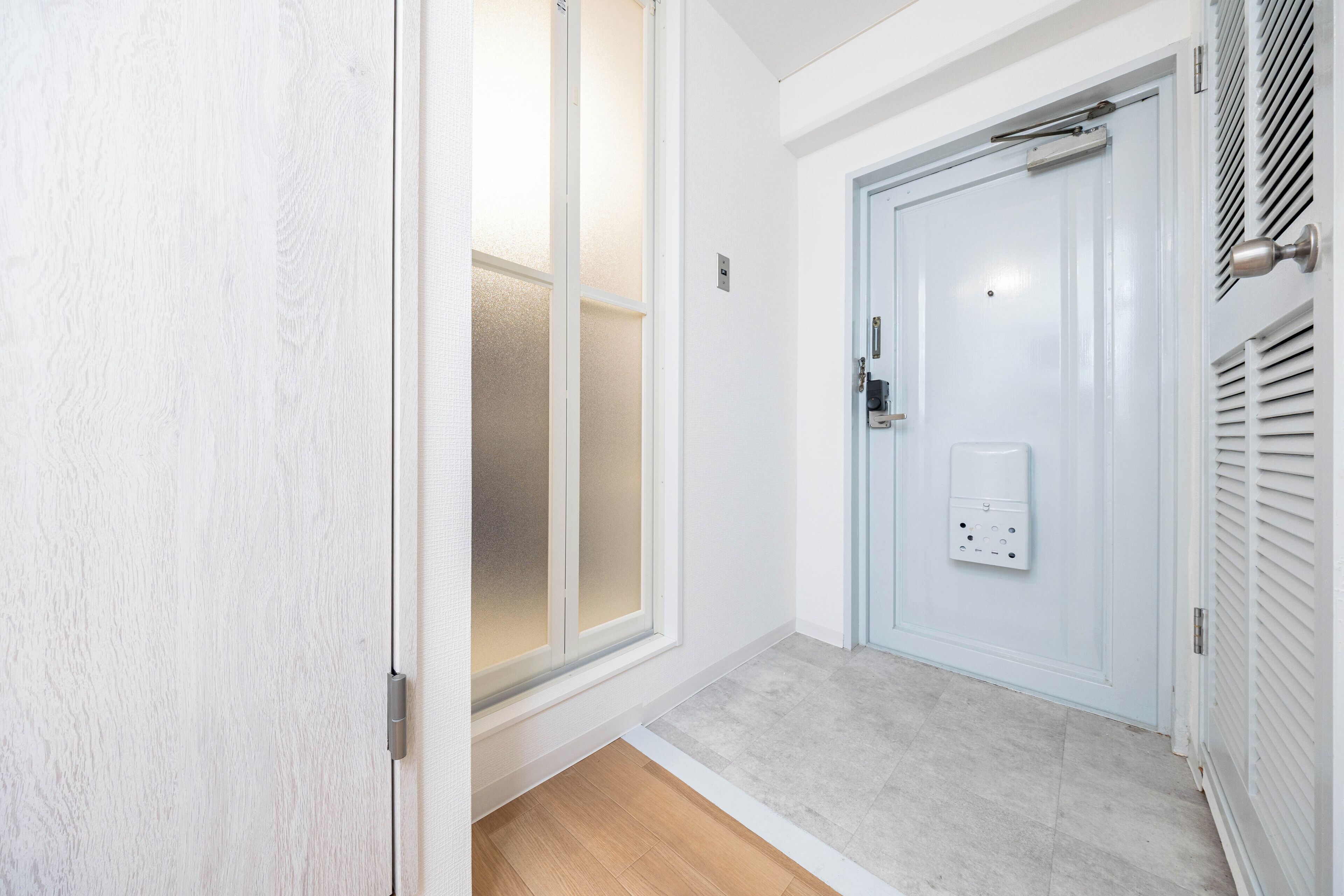 Deluxe Apartment, Balcony, City View | Bathroom | Slippers