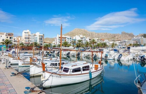 Apartment in the center of Puerto Pollensa, with outdoor pool