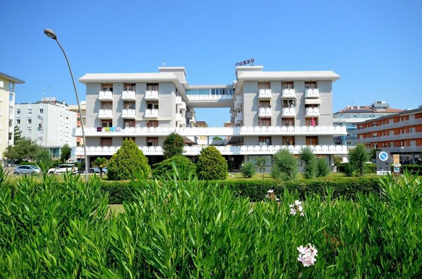 Exterior - Apartment overlooking the sea (Bibione)