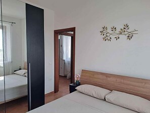 1 chambre, Wi-Fi, draps fournis