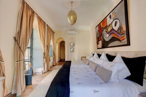 5 Schlafzimmer, Bügeleisen/Bügelbrett, WLAN, Bettwäsche