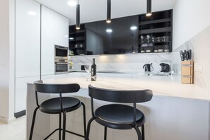 Fridge, microwave, oven, dishwasher