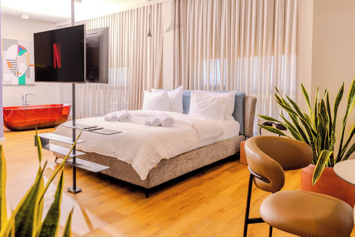 Suite Apartment | エジプト綿のシーツ、高級寝具、低反発ベッド、ミニバーのアイテム (無料)