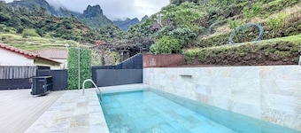 Avo Maria House 2 by Atlantic Holiday