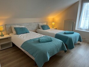 3 soverom, strykejern/-brett, wi-fi og sengetøy