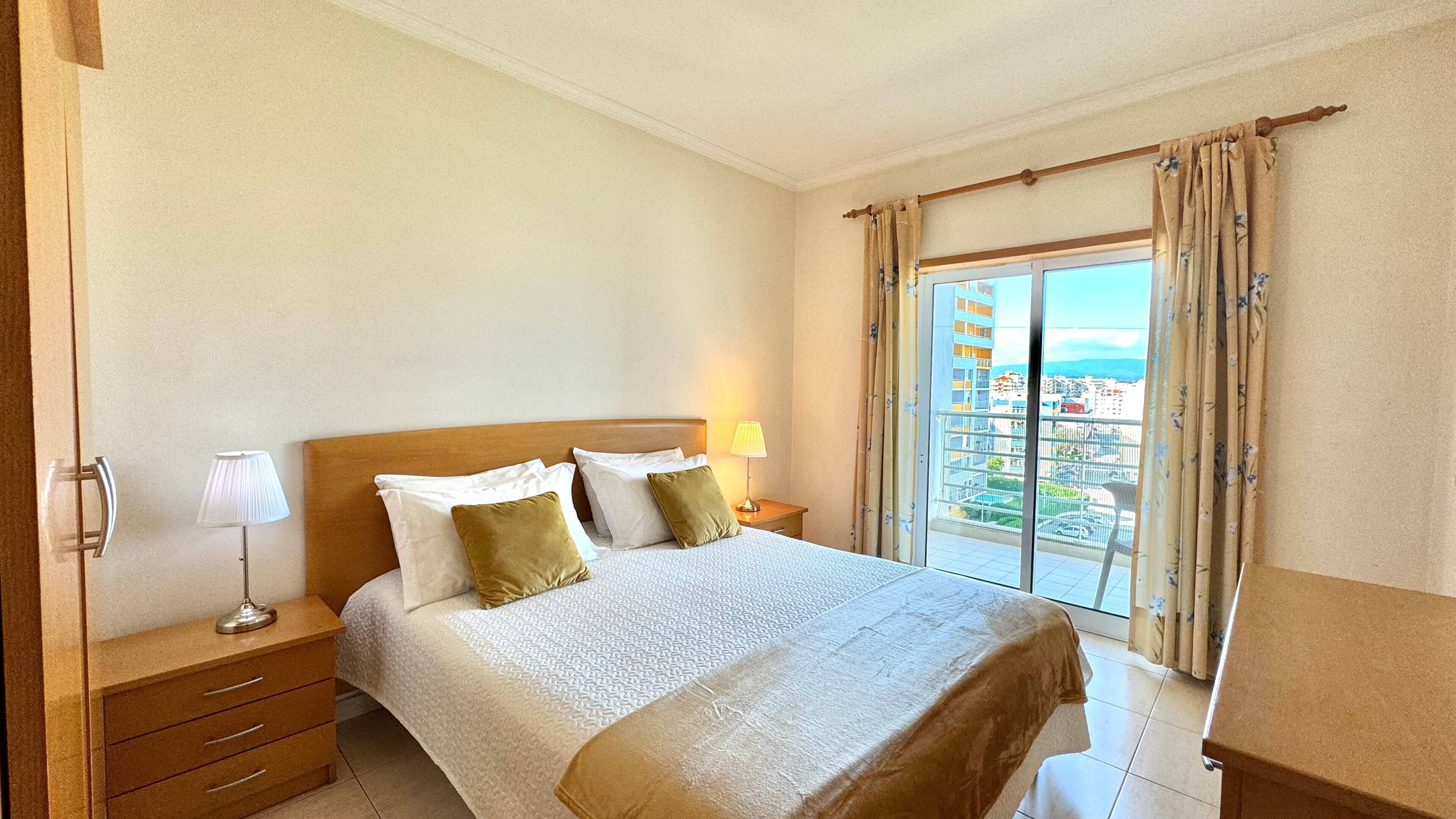 1 sovrum, strykjärn/strykbräda, wi-fi och sängkläder