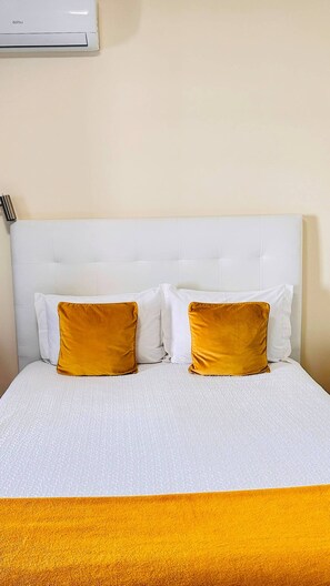 1 bedroom, iron/ironing board, internet, bed sheets - Praia da Rocha/Estúdio/Faia/601/by IG (Portimão)