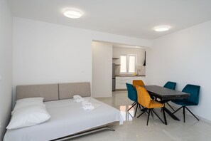 Studio, Balcony, Garden View | 2 bedrooms - Deluxe Apartment Rita 5 (Novalja)