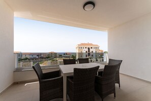 Studio, Mehrere Schlafzimmer, Balkon, Gartenblick | Balkon