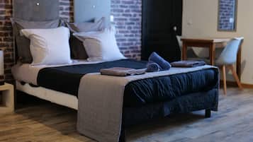 Apartment (L) | 1 bedroom, individually decorated, free WiFi