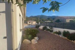 Property grounds - Luxury villa with pool Porto-Vecchio / Lecci (Lecci)