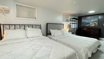 1 chambre, fer et planche Ă repasser, Wi-Fi gratuit, draps fournis