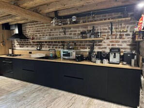 Huvila, 3 makuuhuonetta, näköala puutarhaan | Sisätilat