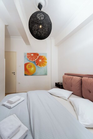 1 室のベッドルーム、アイロン / アイロン台、WiFi、ベッドシーツ