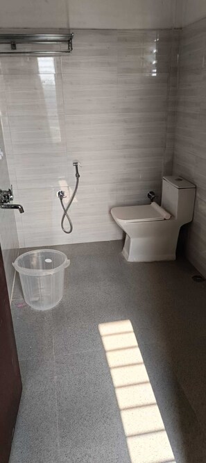 Kamar Deluks | Kamar mandi