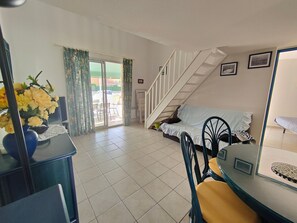 TV - 7 pers lodge with pool, AC, parking in Valras-Plage (Valras-Plage)