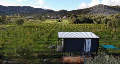 Orchard Guard Tower offers guests all the luxuries of home with mountain views