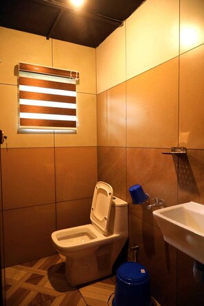 Villa, Balcony, Garden View | Bathroom - Garden of eden-Thottam (Devikolam)