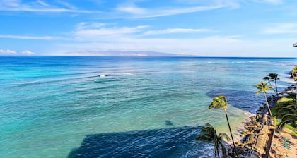 Mesmerizing oceanfront condo with expansive views