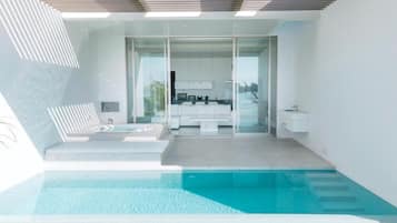 Udendørs pool