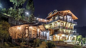 Front of property - THE GARDEN COURTS (Solan)