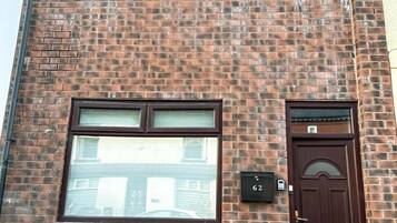 House, 1 Bedroom, Patio, Garden View | Perincian bahagian luar