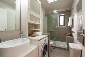 Hair dryer, towels