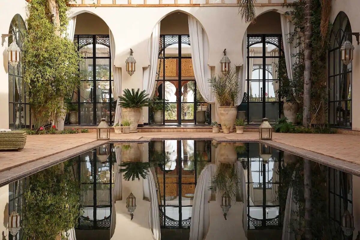 屋外プール、温水プール