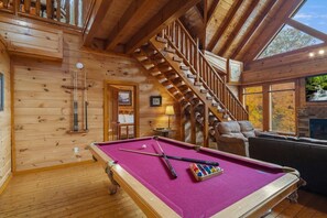 غرفة الألعاب